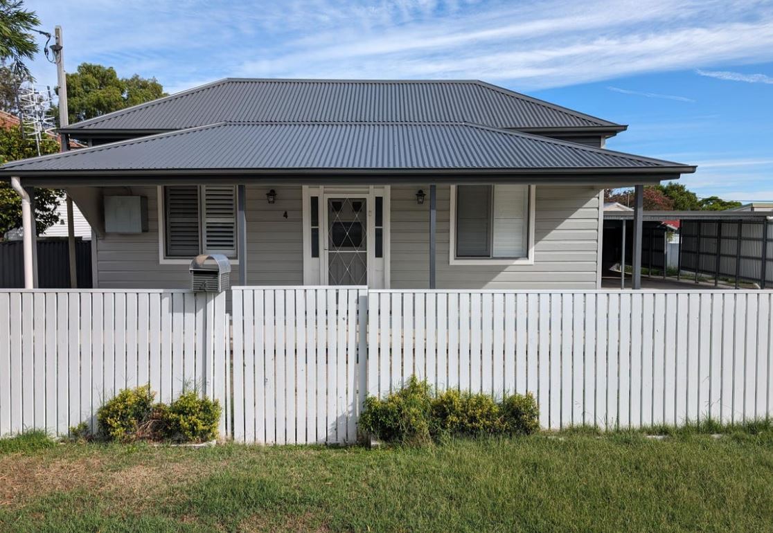4 Myra Street